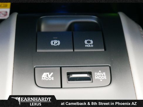Used 2021 Toyota Venza LE w/ Carpet Mat Package (TMS) AWD/4WD image 30