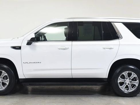 Used 2024 GMC Yukon SLE AWD/4WD image 17