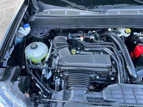 Used 2025 Ford Maverick Lariat w/ 4K Tow Package image 42