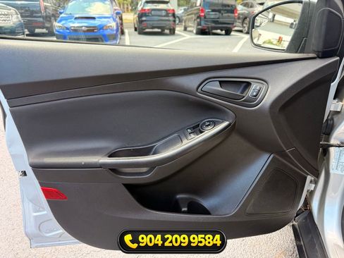 Used 2016 Ford Focus S FWD image 19