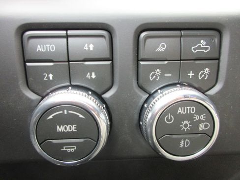 New 2026 GMC Sierra 1500 AT4 w/ AT4 Premium Package AWD/4WD image 19