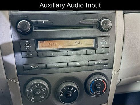 Used 2011 Toyota Corolla LE FWD image 13
