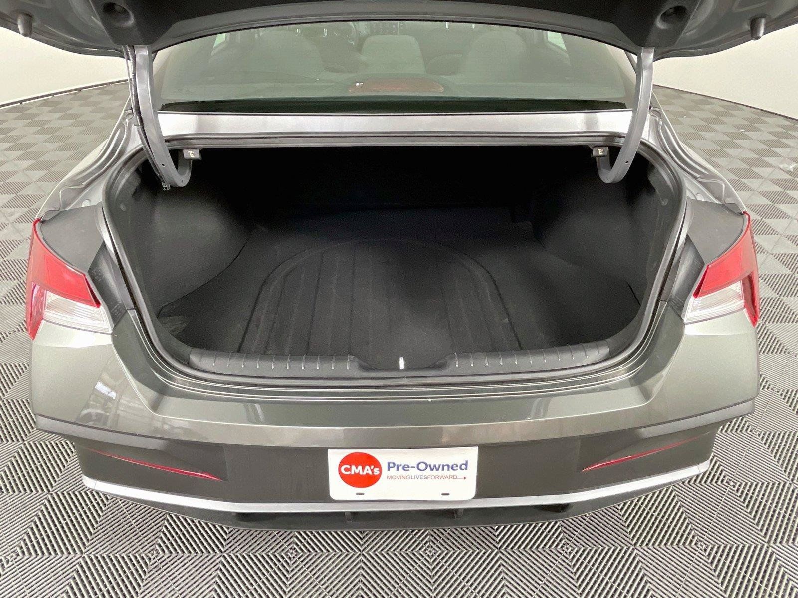 Certified 2026 Hyundai Elantra Sport FWD image 27