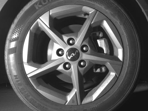 Used 2025 Kia K4 LXS image 13