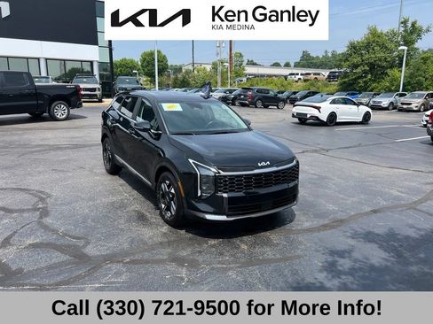 Certified 2026 Kia Sportage LX w/ LX Convenience Package FWD image 7