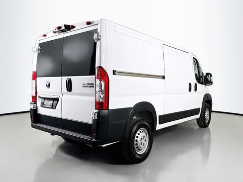 Used 2025 RAM ProMaster 2500 w/ Safety Group image 7