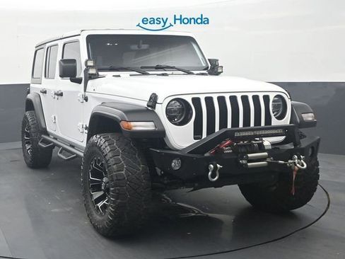 Used 2022 Jeep Wrangler Unlimited Sport AWD/4WD image 2
