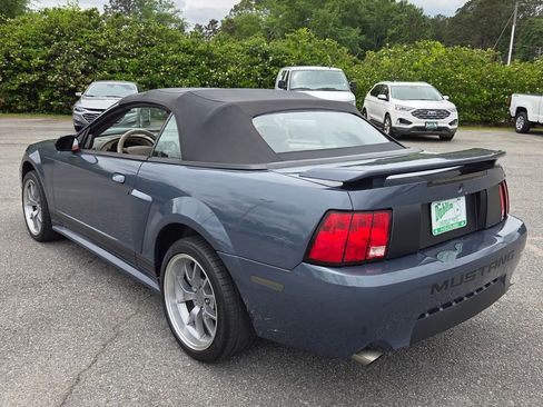 Used 2001 Ford Mustang GT RWD image 7