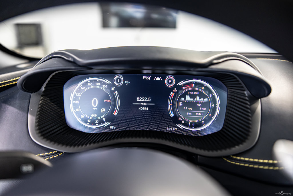 Used 2022 Aston Martin DBX AWD/4WD image 26