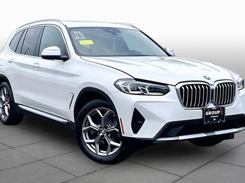 Used 2023 BMW X3 xDrive30i w/ Convenience Package AWD/4WD image 3