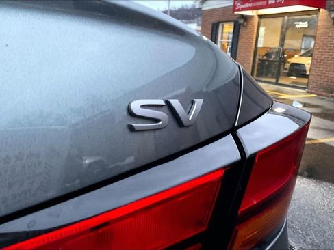 Used 2023 Nissan Altima 2.5 SV w/ SV Premium Package image 8