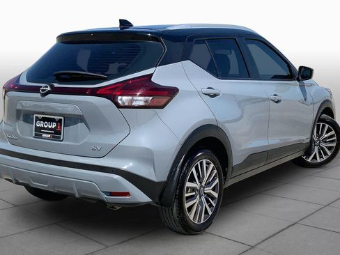 Used 2023 Nissan Kicks SV FWD image 13