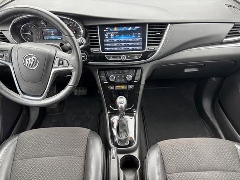 Used 2018 Buick Encore Preferred AWD/4WD image 17