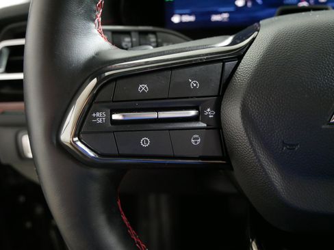 Used 2025 Chevrolet Traverse RS w/ LPO, Floor Liner Package image 27