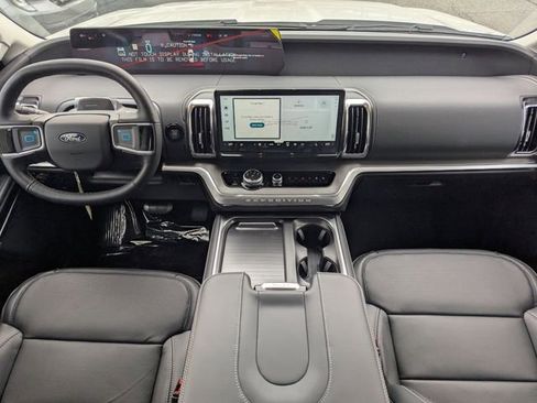 New 2026 Ford Expedition Max Platinum w/ Driver's Package image 15