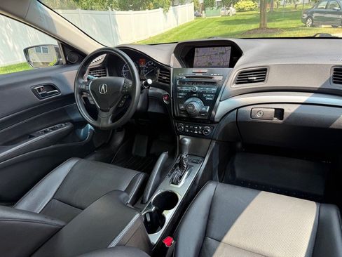 Used 2014 Acura ILX w/ Technology Package FWD image 20