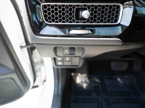 Certified 2024 Honda Civic Touring image 10