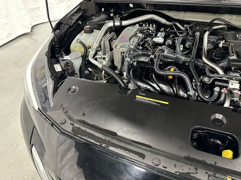 Used 2025 Nissan Sentra SV image 65