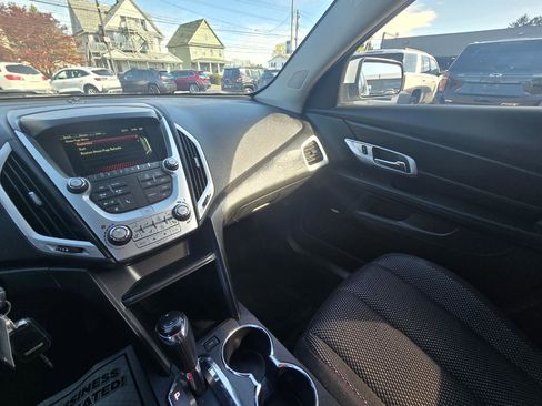 Used 2017 GMC Terrain SLE w/ Convenience Package image 11