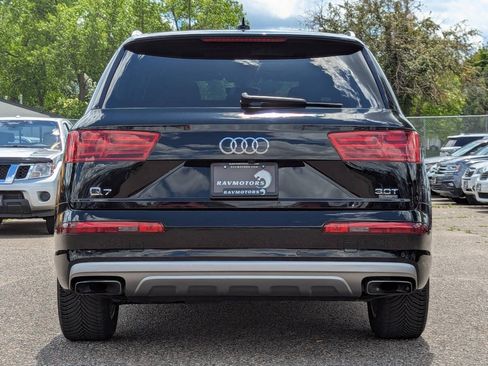 Used 2017 Audi Q7 3.0T Premium AWD/4WD image 10