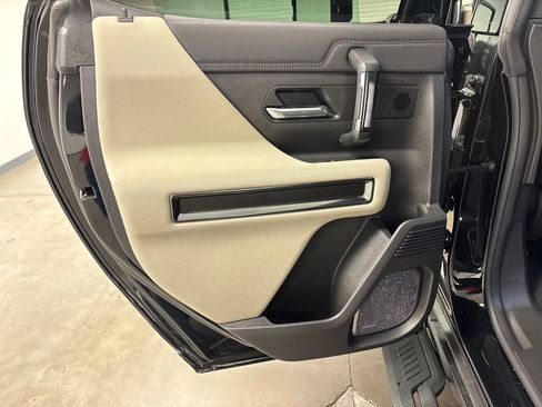 New 2026 GMC Hummer EV 4x4 Crew Cab image 29