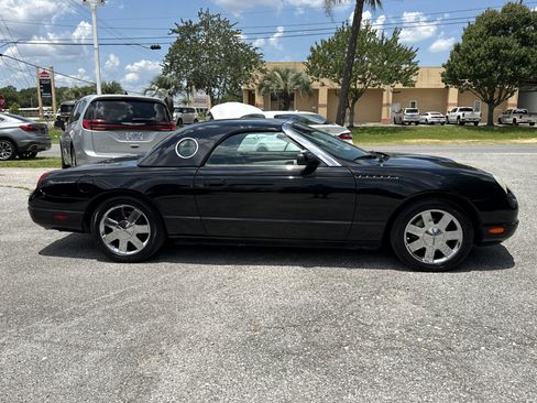 Used 2002 Ford Thunderbird RWD image 6