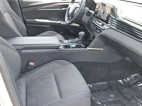 Used 2025 Toyota Camry LE FWD image 26