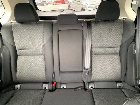 Used 2026 Nissan Rogue SV w/ Cold Weather Package FWD image 26