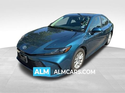 Used 2025 Toyota Camry LE FWD image 1