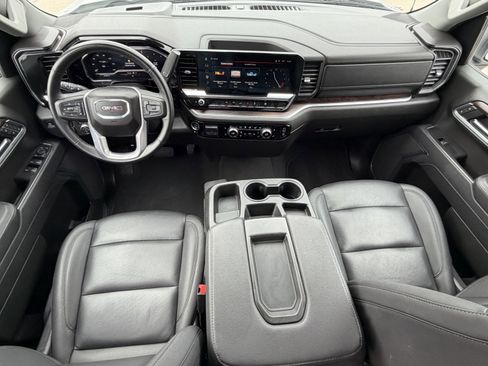 Used 2025 GMC Sierra 1500 SLT RWD image 12