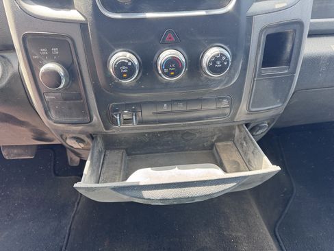Used 2013 RAM 2500 Tradesman w/ Chrome Appearance Group AWD/4WD image 25