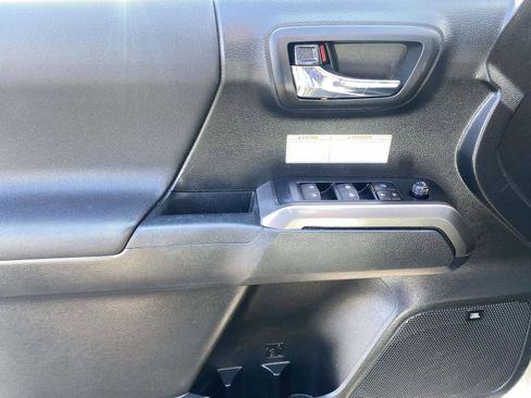 Used 2019 Toyota Tacoma TRD Pro AWD/4WD image 20