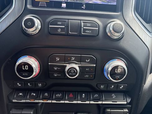 Used 2019 GMC Sierra 1500 Denali w/ Driver Alert Package II AWD/4WD image 41