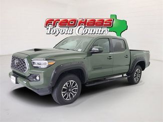 Used 2021 Toyota Tacoma TRD Sport w/ Technology Package video 1