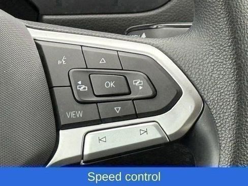 Used 2022 Volkswagen Tiguan S image 63