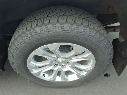 Used 2024 Chevrolet Silverado 1500 LTZ AWD/4WD image 21