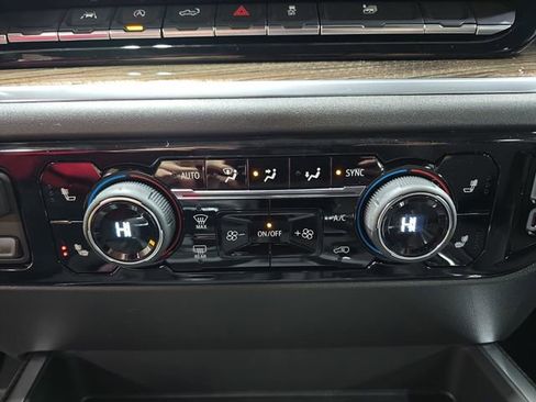 New 2026 Chevrolet Silverado 1500 LT image 21