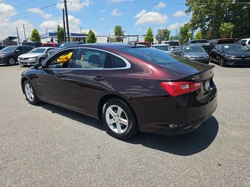 Used 2020 Chevrolet Malibu LS w/ Driver Confidence Package FWD image 3