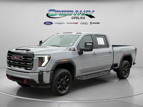 Used 2025 GMC Sierra 2500 AT4 image 7