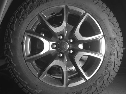 Used 2025 Jeep Compass Trailhawk AWD/4WD image 14