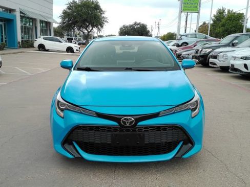 Used 2021 Toyota Corolla SE FWD image 2