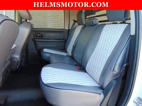 Used 2012 RAM 3500 ST w/ ST Decor Group image 35