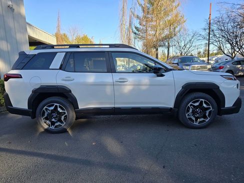 New 2026 Subaru Outback Touring image 3