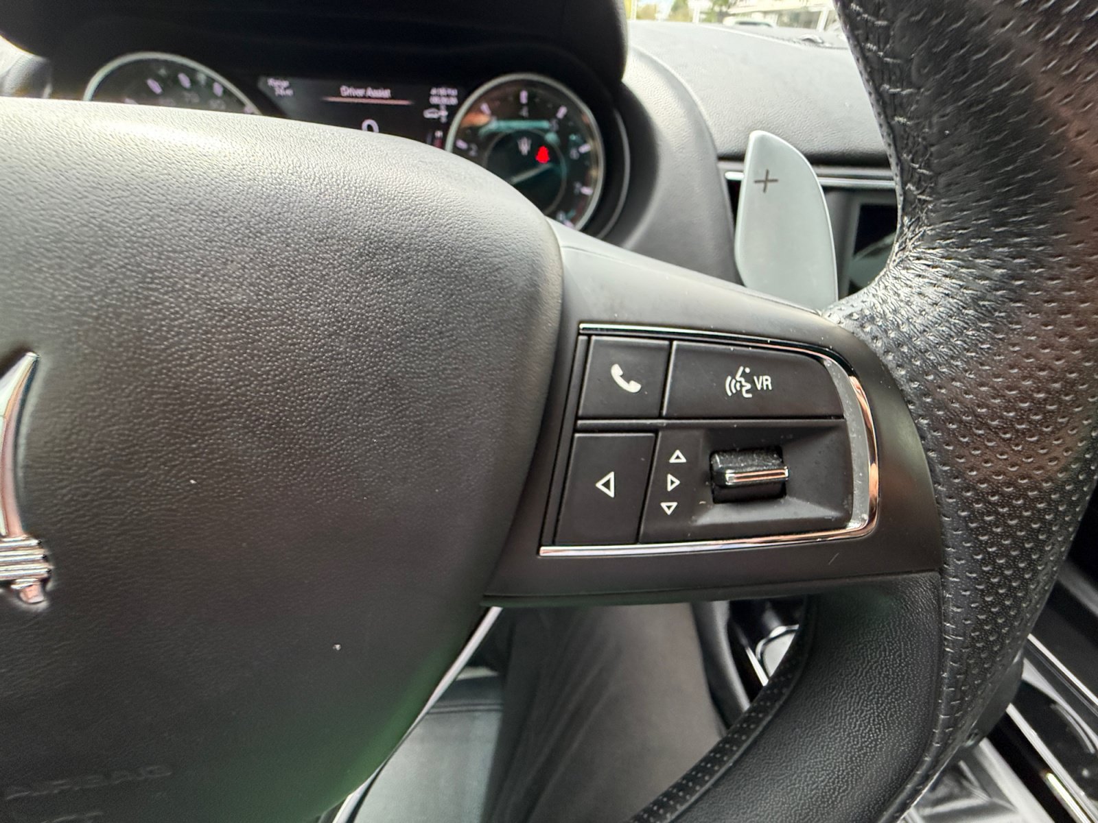Used 2023 Maserati Levante Modena AWD/4WD image 23