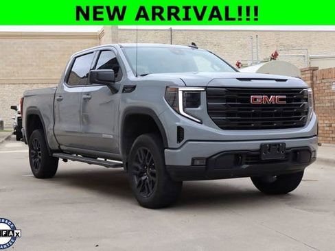 Used 2024 GMC Sierra 1500 Elevation AWD/4WD image 1