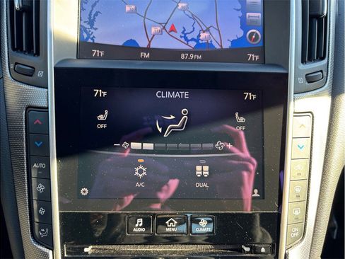 Used 2015 INFINITI Q50 Premium w/ Navigation Package image 28