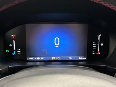 Used 2024 Ford Escape ST-Line w/ Tech Pack #1 AWD/4WD image 17