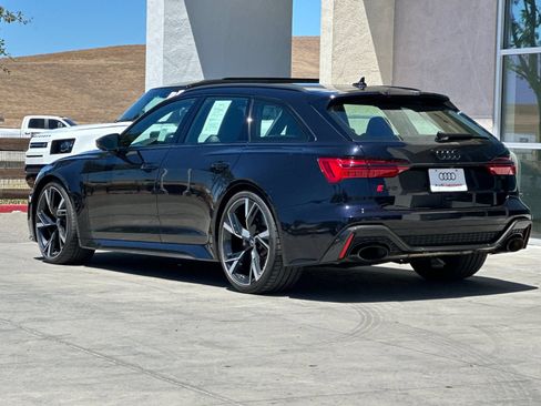 Used 2022 Audi RS 6 AWD/4WD image 4