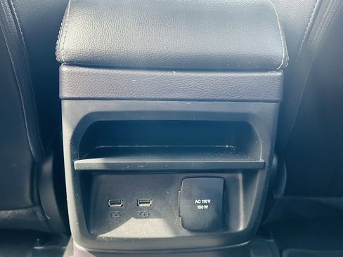 Used 2022 Ford Ranger Lariat w/ Trailer Tow Package image 13