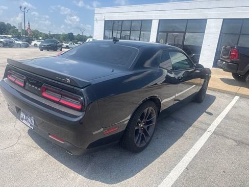 Used 2022 Dodge Challenger R/T Scat Pack w/ Plus Package RWD image 3
